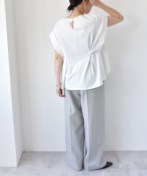 quaranciel（カランシエル）の「quaranciel:〈手洗い可能〉ウエストシェイプ フレンチスリーブ TEE（Tシャツ/カットソー・レディース・ホワイト/ブラック/カーキ・ONE SIZE）」の5枚目の写真