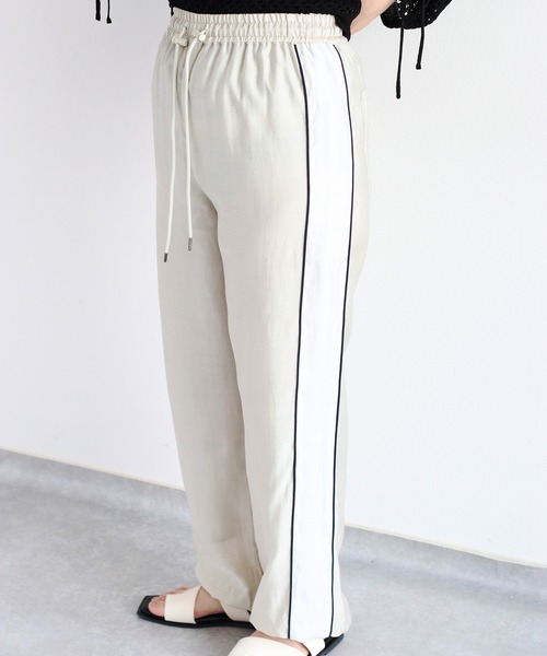 cepo（セポ）の「シアードロストサイドラインパンツ　〈セットアップ可能〉（その他パンツ・レディース・ブラック/オフホワイト/ネイビー・M）」の21枚目の写真