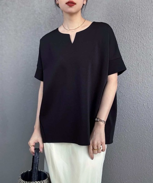 Emma Taylor(エマテイラー)の「ネックが選べる!ライトダンボールダブルスリーブプルオーバー(Tシャツ/カットソー・レディース・ベージュ/ホワイト/ブラウン/チャコールグレー/ブラック/ネイビー/ブラック系その他/グレー系その他/ブラウン系その他/ベージュ系その他/ホワイト系その他/ブラック系その他2/ベージュ系その他2/ブラウン系その他2/ホワイト系その他2/グレー系その他2・FREE/FS/FL)」の7枚目の写真