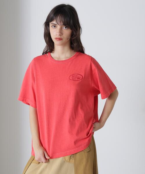 AVIREX(アヴィレックス)の「OPEN NECK BACK TACK FADEWASH T-SHIRT/オープンネック バックタック フェイドウォッシュTシャツ(Tシャツ/カットソー・レディース・レッド/チャコールグレー/アイボリー・F)」の6枚目の写真
