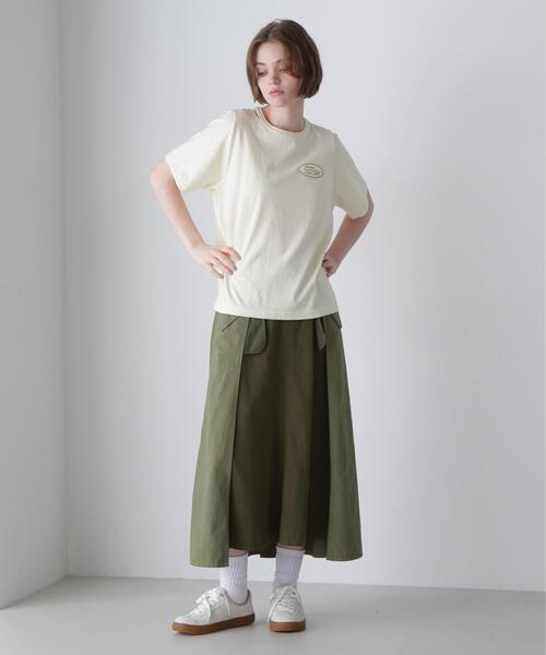 AVIREX(アヴィレックス)の「OPEN NECK BACK TACK FADEWASH T-SHIRT/オープンネック バックタック フェイドウォッシュTシャツ(Tシャツ/カットソー・レディース・レッド/チャコールグレー/アイボリー・F)」の13枚目の写真