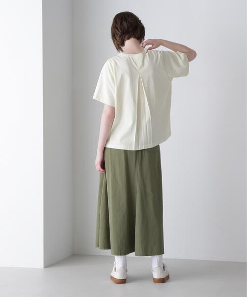 AVIREX(アヴィレックス)の「OPEN NECK BACK TACK FADEWASH T-SHIRT/オープンネック バックタック フェイドウォッシュTシャツ(Tシャツ/カットソー・レディース・レッド/チャコールグレー/アイボリー・F)」の14枚目の写真