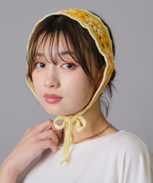 SPINNS(スピンズ)の「コットンニットヘアバンド/フラワー(ヘアバンド・レディース・イエロー/ブルー・ONESIZE)」の6枚目の写真