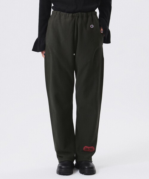 BEAMS BOY(ビームスボーイ)の「Champion × BEAMS BOY / 別注 ロゴ リバースウィーブ(R) パンツ(スウェットパンツ・レディース・スミクロ/グレー・SMALL)」の8枚目の写真