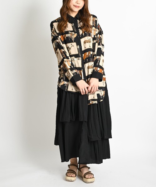MARAI(マーライ)の「馬柄 シアーシャツ チュニック 裾プリーツ 総柄(シャツ/ブラウス・レディース・ブラック・FREE)」の14枚目の写真