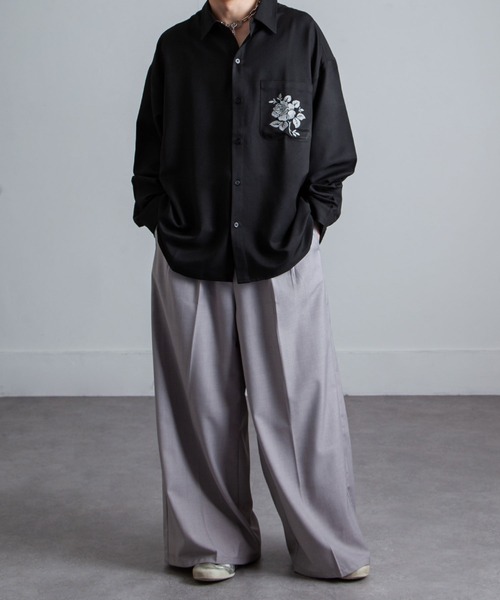 セール】ワンポイント花刺繍 レギュラーカラー長袖シャツ / レギュラー