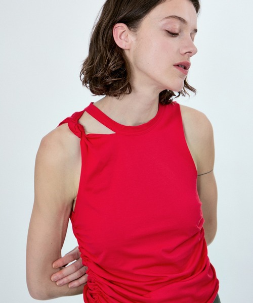 M TO R(ムウトアール)の「NO-SLEEVE KNOT DEZIGN TOPS(タンクトップ・レディース・ブラック/レッド/ライトグレー・40/38)」の13枚目の写真