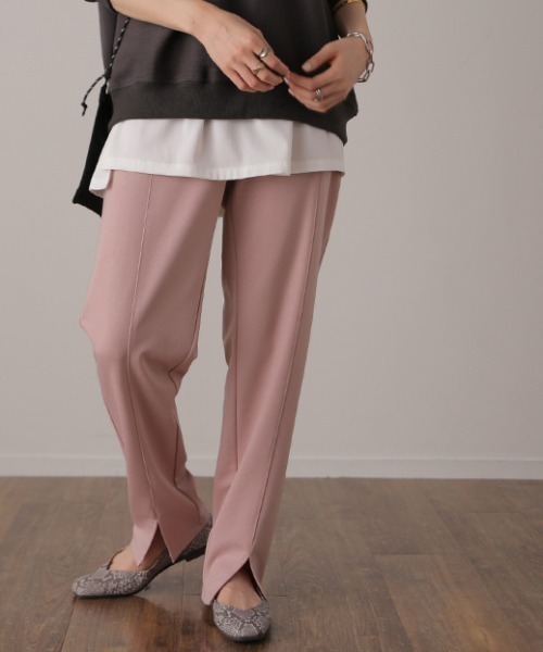 HUG.U（ハグユー）の「スリットパンツ（スウェットパンツ・レディース・ダークグリーン/オレンジ/ミント/チャコール/ライトグレー/ライム/ブラック/ブルーグリーン/スモークピンク/ライトベージュ・FREE）」の9枚目の写真