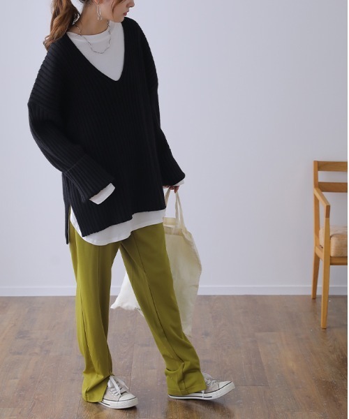 HUG.U（ハグユー）の「スリットパンツ（スウェットパンツ・レディース・ダークグリーン/オレンジ/ミント/チャコール/ライトグレー/ライム/ブラック/ブルーグリーン/スモークピンク/ライトベージュ・FREE）」の12枚目の写真