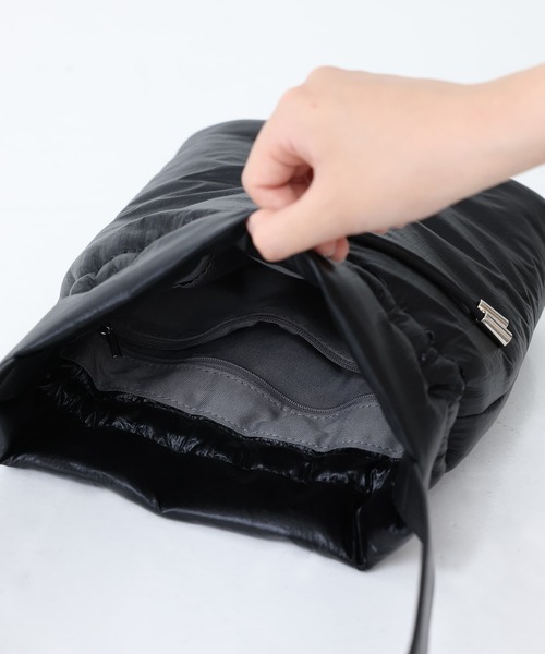 n'OrLABEL（ノアールレーベル）の「『パデッドデザイントートバッグ』（トートバッグ・レディース・シルバー/ブロンズ/ブラック・FREE）」の13枚目の写真