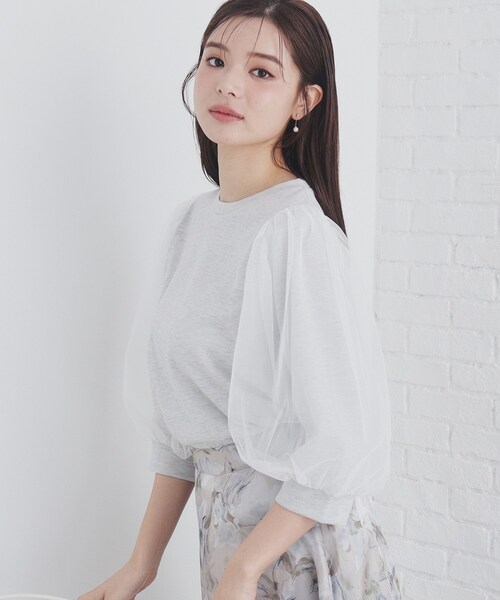 index（インデックス）の「◆チュールドッキングスリーブラメトップス【洗濯機洗い可】（Tシャツ/カットソー・レディース・ライトブルー/ブラック/グレー・40/38/42/36）」の4枚目の写真