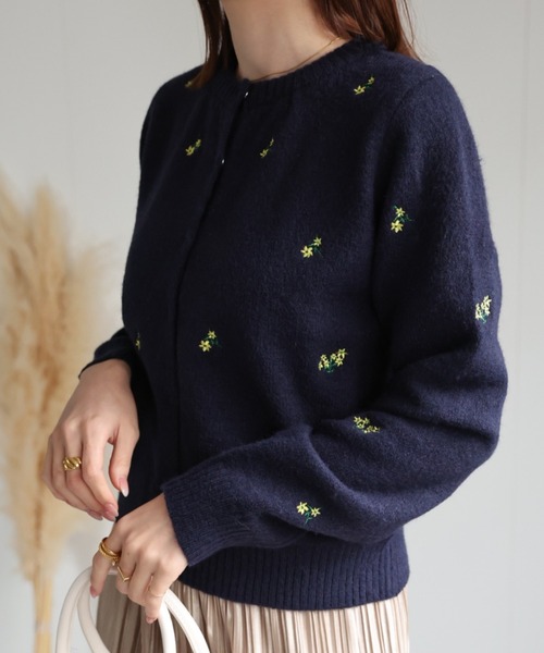 sakishimatokyo（サキシマトーキョー）の「＜ふわもち＞フラワー刺繍