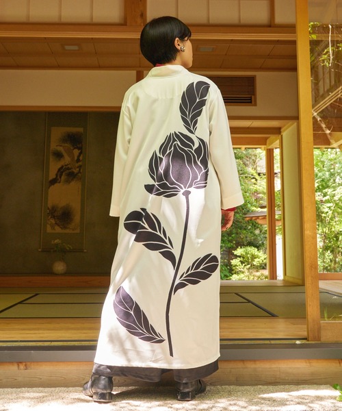 カヤ(カヤ)の「【カヤ】輪の花ワンピース(ワンピース・レディース・ホワイト×ブラック/スミクロ/パープル・FREE)」の17枚目の写真