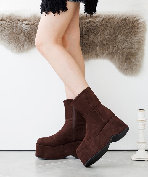 attagirl（アタガール）の「厚底ステッチショートブーツ（ブーツ・レディース・ブラウン/ブラック/ダークベージュ/ライトブラウン・S/M/L/LL）」の17枚目の写真