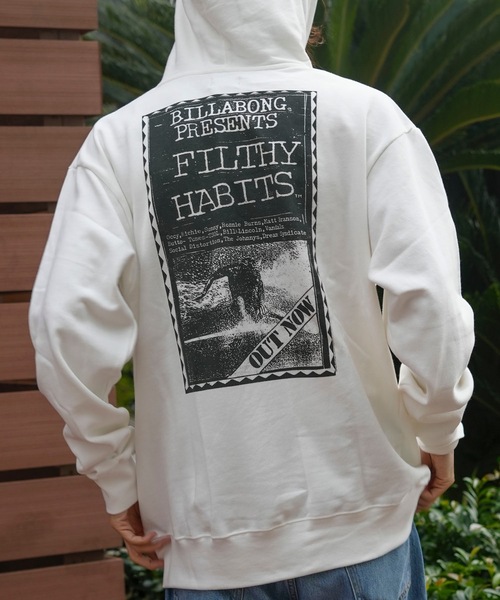 BILLABONG(ビラボン)の「BILLABONG メンズ HERITAGE パーカー 【2024年秋冬モデル】/ビラボンバックプリントプルオーバーパーカー(パーカー・メンズ・スミクロ/ブラック系その他/オフホワイト・MEDIUM/LARGE/X-LARGE)」の2枚目の写真