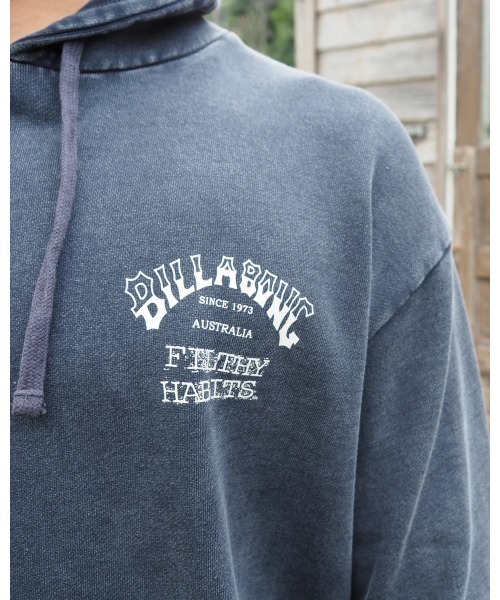 BILLABONG(ビラボン)の「BILLABONG メンズ HERITAGE パーカー 【2024年秋冬モデル】/ビラボンバックプリントプルオーバーパーカー(パーカー・メンズ・スミクロ/ブラック系その他/オフホワイト・MEDIUM/LARGE/X-LARGE)」の16枚目の写真