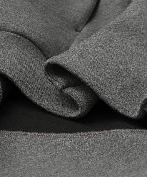 ELENDEEK（エレンディーク）の「ELENDEEK　TUCK HEM ZIP HOODIE（パーカー・レディース・グレー/チャコールグレー・FREE）」の12枚目の写真