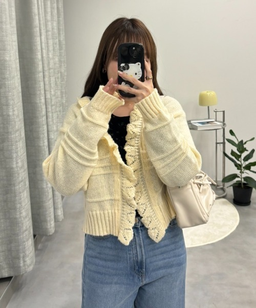 フリルが素敵なカーディガンボレロ Lovilyn（ラヴィリン）の「リボンボタンフリルカーディガン