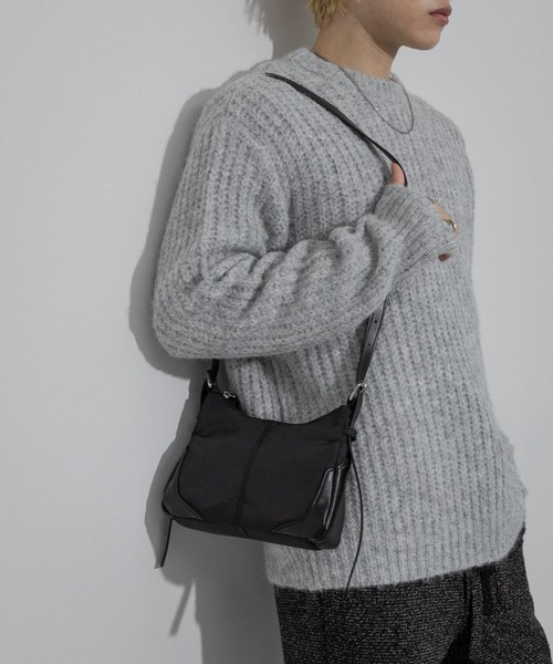 SENSE OF PLACE by URBAN RESEARCH(センスオブプレイスバイアーバンリサーチ)の「シャギークルーネックニット(ニット/セーター・メンズ・ブラック/カーキ/ライトグレー・MEDIUM/LARGE)」の2枚目の写真