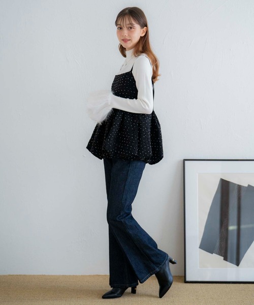 NOELA（ノエラ）の「セミフレアデニムパンツ（デニムパンツ・レディース・ダークインディゴブルー/インディゴブルー・S/M）」の3枚目の写真