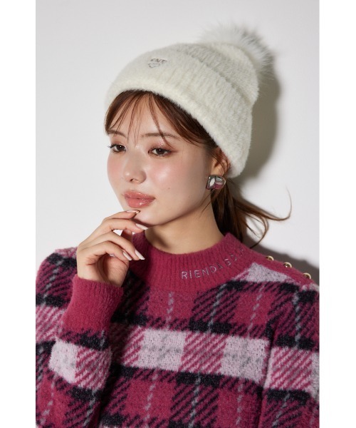 alo★新品タグ付き ポンポン付きビーニー ニット帽 alo☆新品タグ付き ポンポン付きビーニー ニット帽