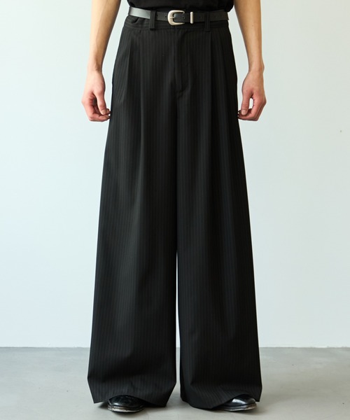 Two tuck wide straight stripe slacks / 2タックワイドストレート