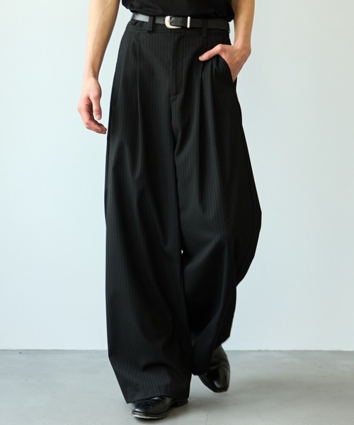 Two tuck wide straight stripe slacks / 2タックワイドストレート