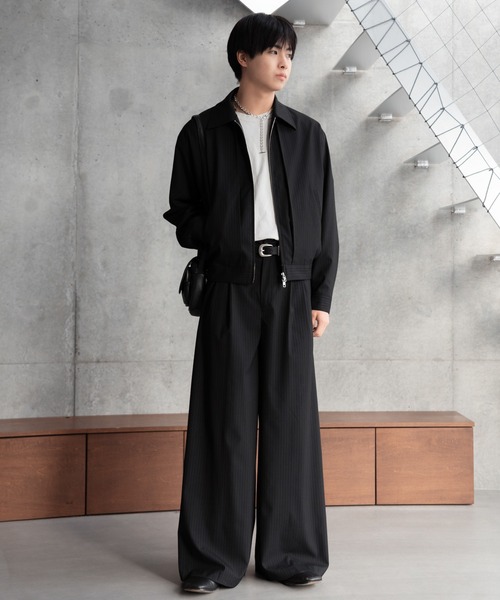 Two tuck wide straight stripe slacks / 2タックワイドストレート