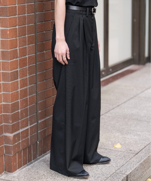 パンツ SINSSFlannel two tuck wide stripedslacks Flannel two tuck wide striped slacks / フランネル2タックワイド