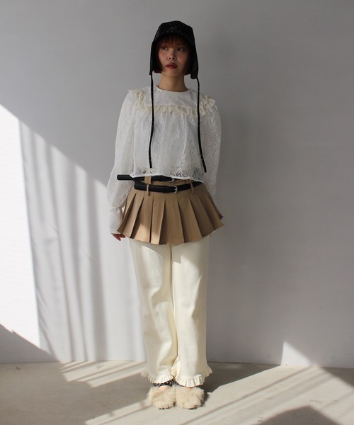 SANSeLF（サンセルフ）の「【LONSLAN】 ダブルベルトプリーツミニスカート sanwl24a048（スカート・レディース・ベージュ/ブラック・M/S）」の3枚目の写真