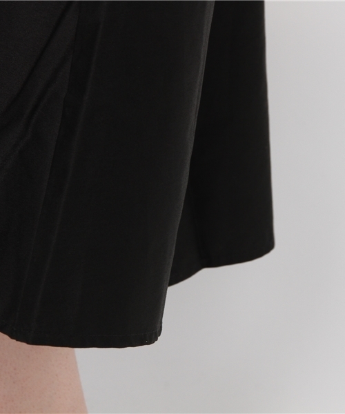 earth music&ecology（アースミュージックアンドエコロジー）の「フロントボタンミディスカート（スカート・レディース・ブラック/カーキ/ウッド/キャメル・FREE）」の17枚目の写真