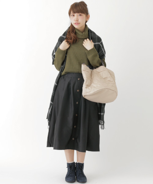 earth music&ecology（アースミュージックアンドエコロジー）の「フロントボタンミディスカート（スカート・レディース・ブラック/カーキ/ウッド/キャメル・FREE）」の13枚目の写真