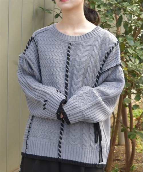 axes femme(アクシーズファム)の「バイカラーステッチニットプルオーバー(ニット/セーター・レディース・グレー/キナリ/モカ・FREE)」の1枚目の写真