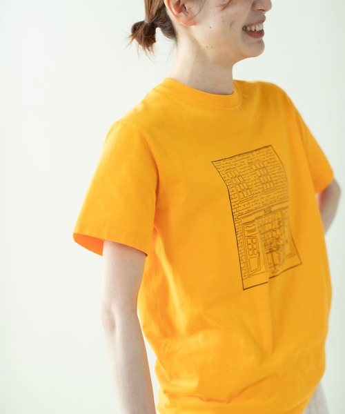 PAR ICI（パーリッシィ）の「BOOK store プリントTシャツ（Tシャツ/カットソー・レディース・イエロー/ネイビー/ホワイト・FREE）」の8枚目の写真