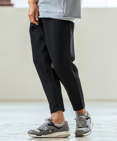 Magine（マージン）の「mp13235- Waffle Fabric Tapered Pants テーパードパンツ（その他パンツ・メンズ・チャコールグレー/ブラック/ライトベージュ・44/46/48）」の6枚目の写真
