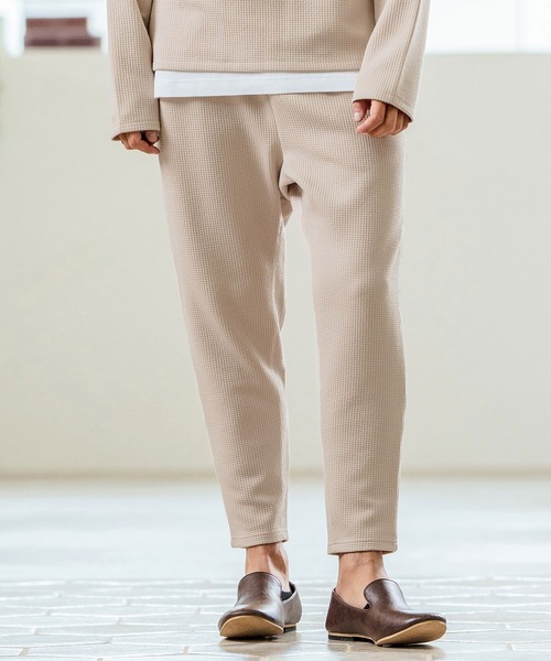 Magine（マージン）の「mp13235- Waffle Fabric Tapered Pants テーパードパンツ（その他パンツ・メンズ・チャコールグレー/ブラック/ライトベージュ・44/46/48）」の18枚目の写真