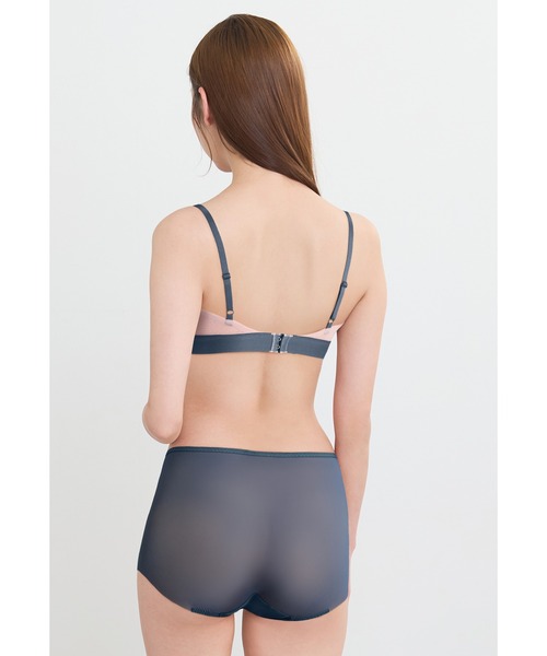 WACOAL(ワコール)の「補整ショーツ(ショーツ・レディース・ブラック/ブラウン系その他/パープル/ベージュ/ネイビー/サンドグレー・M/L)」の17枚目の写真