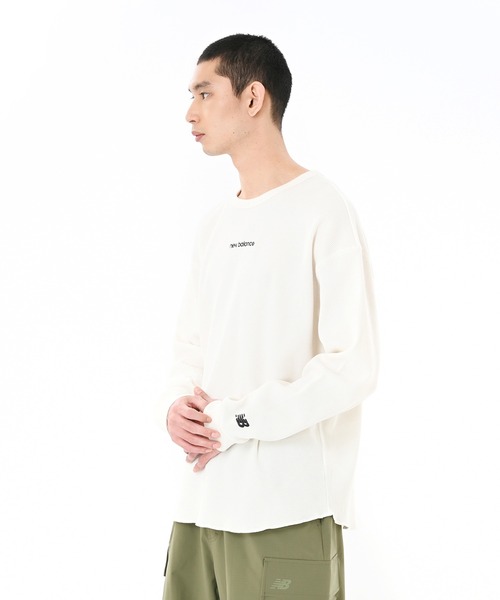 NEW BALANCE（ニューバランス）の「ワッフルロングスリーブTシャツ（Tシャツ/カットソー・メンズ・ライトベージュ/オフホワイト/ブラック・LARGE/MEDIUM/XX-LARGE/X-LARGE/SMALL）」の4枚目の写真