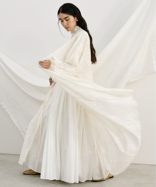 Libra Cue(リブラ キュー)の「カシュクールレースワンピース(ワンピース・レディース・アイボリー/ブラック・FREE)」の17枚目の写真