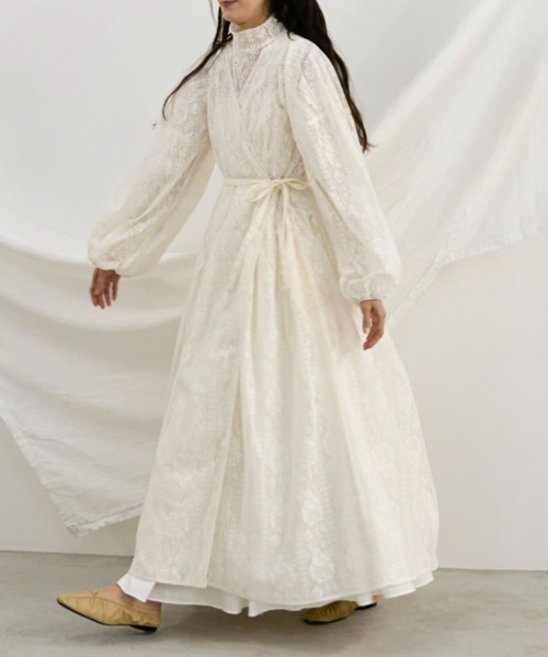 Libra Cue(リブラ キュー)の「カシュクールレースワンピース(ワンピース・レディース・アイボリー/ブラック・FREE)」の19枚目の写真