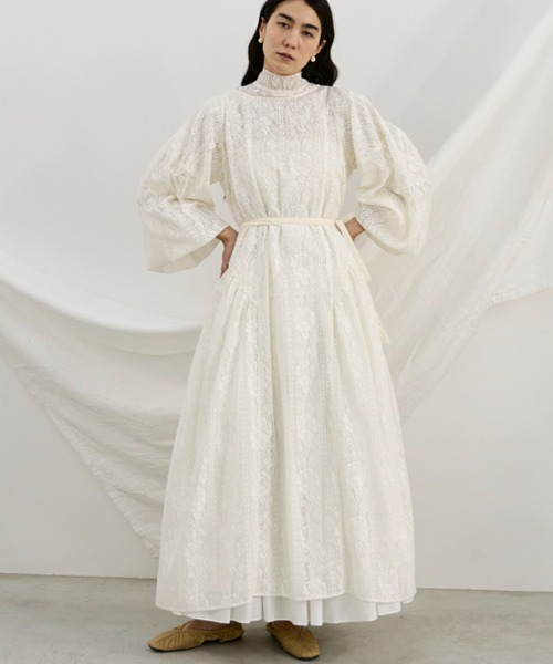 Libra Cue(リブラ キュー)の「カシュクールレースワンピース(ワンピース・レディース・アイボリー/ブラック・FREE)」の6枚目の写真