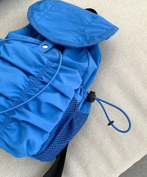 LYEON（リヨン）の「シャーリングバックパック/ドローストリングリュック/ナイロンナップサック（バックパック/リュック・レディース・ブルー/カーキ/ブラック・FREE）」の9枚目の写真