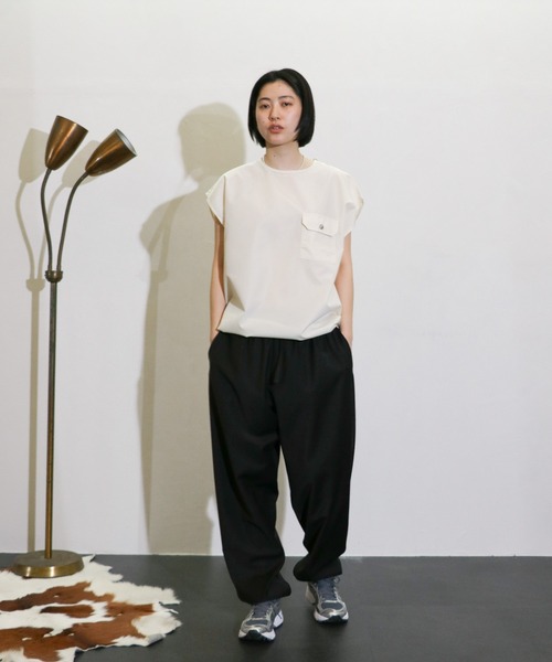 TAION(タイオン)の「TAION / タイオン NON DOWN MILITARY RIPSTOP NO SLEEVE TEE (TAION-CS01NDML-1) ノンダウンミリタリー ノースリーブTシャツ(Tシャツ/カットソー・メンズ・ブラック/オフホワイト/オリーブ/その他1/ダークネイビー・MEDIUM/LARGE/X-LARGE)」の1枚目の写真