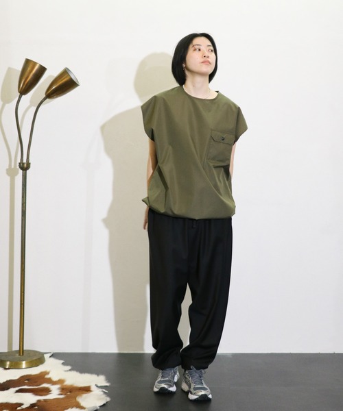 TAION(タイオン)の「TAION / タイオン NON DOWN MILITARY RIPSTOP NO SLEEVE TEE (TAION-CS01NDML-1) ノンダウンミリタリー ノースリーブTシャツ(Tシャツ/カットソー・メンズ・ブラック/オフホワイト/オリーブ/その他1/ダークネイビー・MEDIUM/LARGE/X-LARGE)」の3枚目の写真