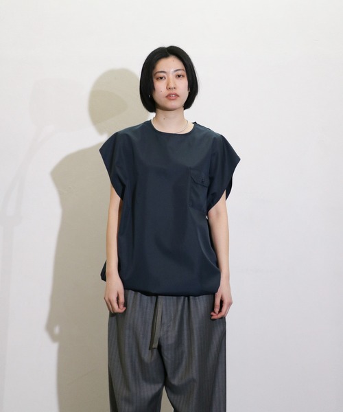 TAION(タイオン)の「TAION / タイオン NON DOWN MILITARY RIPSTOP NO SLEEVE TEE (TAION-CS01NDML-1) ノンダウンミリタリー ノースリーブTシャツ(Tシャツ/カットソー・メンズ・ブラック/オフホワイト/オリーブ/その他1/ダークネイビー・MEDIUM/LARGE/X-LARGE)」の4枚目の写真