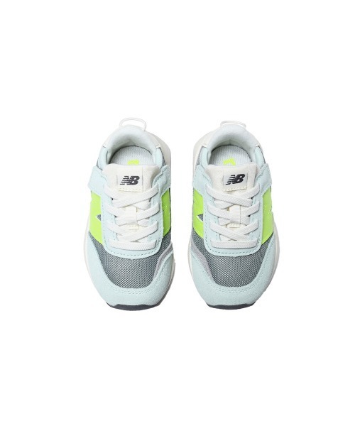 Kinetics(キネティクス)の「New Balance 370(ニューバランス NW370)(スニーカー・キッズ・パープル系/グリーン系・14.0cm/15.0cm/16.0cm)」の5枚目の写真