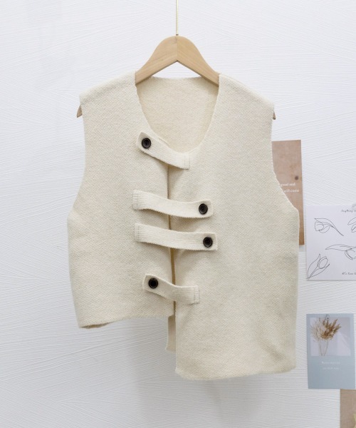 Miniministore(ミニミニストア)の「ニットベスト前開きノースリーブトップス冬(ベスト・レディース・アイボリー/ブラック/グレー・FREE)」の9枚目の写真