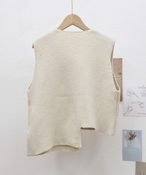 Miniministore(ミニミニストア)の「ニットベスト前開きノースリーブトップス冬(ベスト・レディース・アイボリー/ブラック/グレー・FREE)」の10枚目の写真