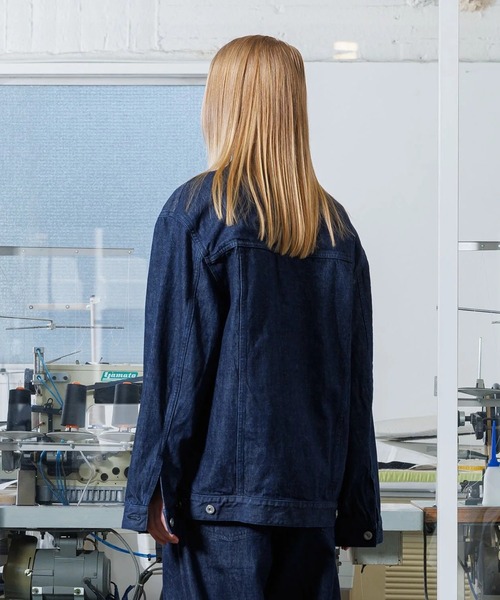 VOAAOV(ヴォアーブ)の「【VOAAOV】 OVERSIZE DENIM JACKET (OW/BLACK)(デニムジャケット・メンズ・ワンウォッシュ/ブラック・2/1)」の4枚目の写真