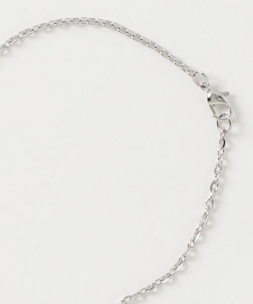 atmos pink（アトモスピンク）の「atmos pink Cross Charm Necklace / アトモス ピンク クロスチャーム ネックレス（ネックレス・レディース・シルバー・FREE）」の5枚目の写真